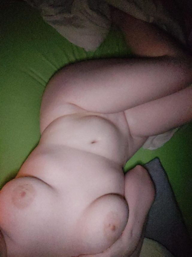 (f) all nude, just ready for you )